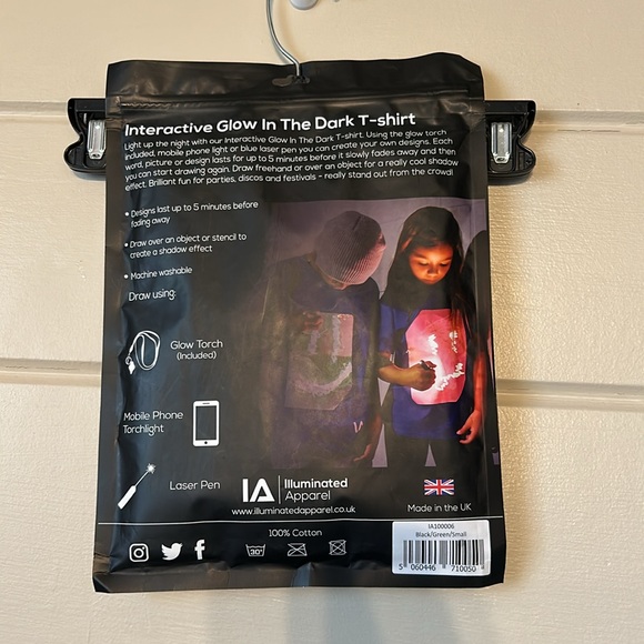 IA ILLUMINATED APPERAL INTERACTIVE GLOW IN THE DARK T-SHIRT SIZE SMALL - Picture 4 of 6